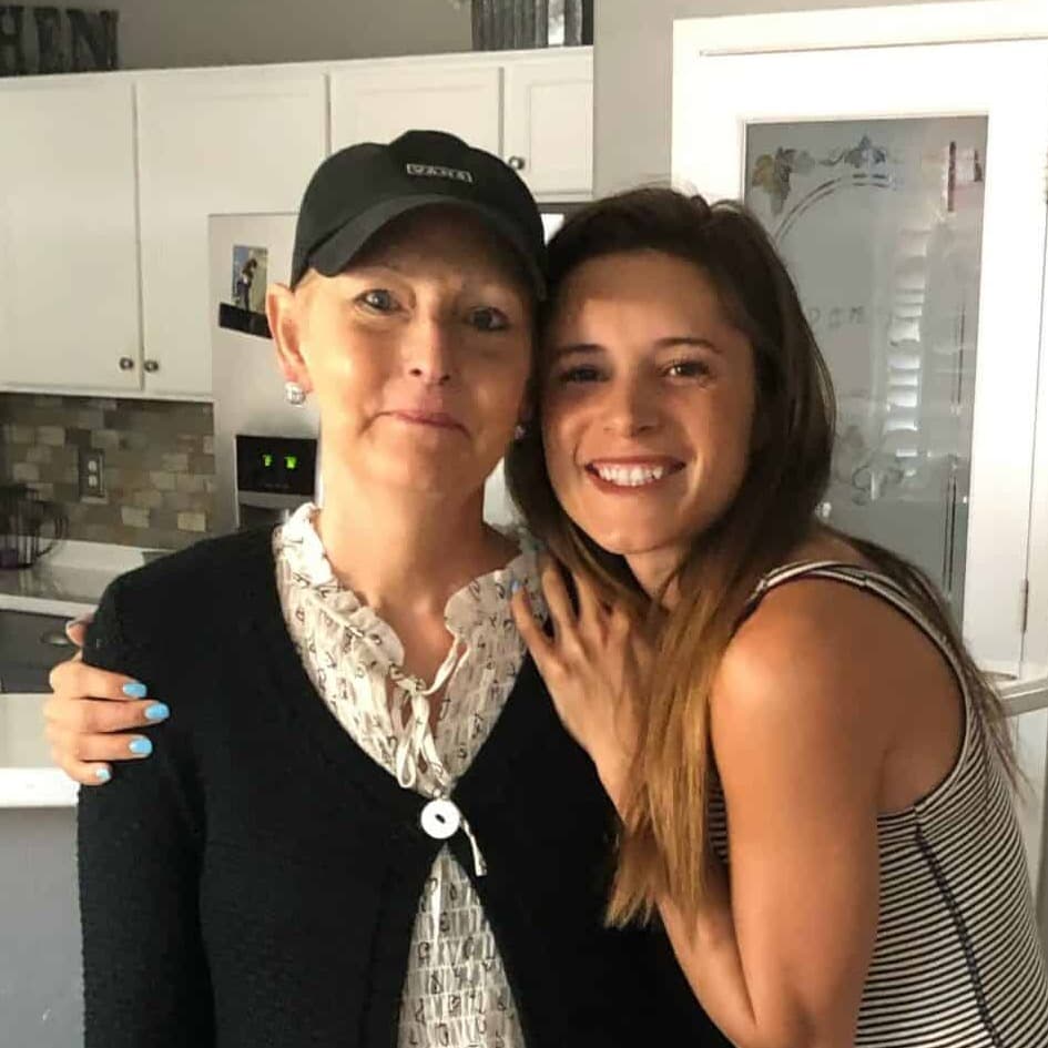 Adriana Santiago headshot