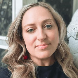 Heidi A Roepke headshot